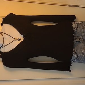 White House Black Market  Sleeve Black Top Lace & Croquet V neck